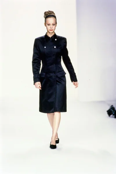 Look 69